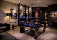 門店沒(méi)客流？利用展柜來(lái)營(yíng)造門店的氣氛！