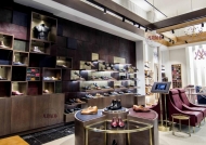如何估算鞋店展示柜價(jià)格
