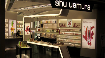 天津化妝品店展柜訂制客戶