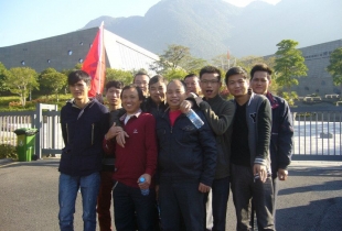 凡路展柜技術(shù)團隊